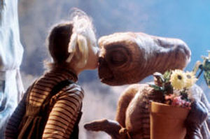 E.T., der Außerirdische (Helles-Koepfchen.de)