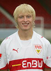 Der 20-jährige Andreas Beck ließ den Deutschen Meister aufatmen: Sein Tor sicherte den Sieg über Bayer Leverkusen.