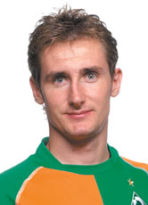 Miroslav Klose bereitete sich mit zwei Toren ein gelungenes Geburtstags-Geschenk