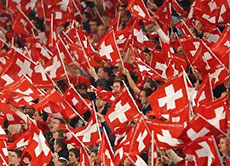 Die Schweizer Fans trauen ihrer jungen Mannschaft bei diesem Turnier sehr viel zu.