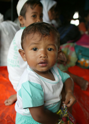 Vor allem die Kinder in Aceh freuen sich, wenn es endlich Frieden gibt.