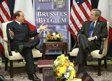 Berlusconi gehörte zu den europäischen Staatschefs, die US-Präsident Bush im Krieg gegen den Irak unterstützt haben.
