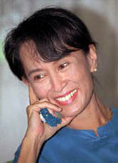 1990 gewann die demokratische Partei NLD die Wahlen in Birma. Das Ergebnis wurde aber nicht anerkannt. Die einstige Parteivorsitzende Aung San Suu Kyi (Bild) steht nun schon seit 18 Jahren unter Hausarrest.