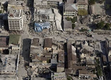 Das Bild zeigt das zerstörte UNO-Hauptquartier in Port-au-Prince - wie Hunderte anderer Gebäude fiel es durch das Erdbeben beschädigt in sich zusammen.