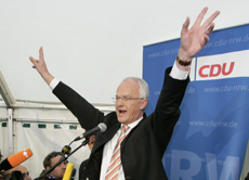 Jürgen Rüttgers von der CDU ist der strahlende Sieger der Landtagswahl in Nordrhein-Westfalen.