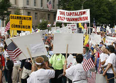 Die "Tea Party" gewinnt an Einfluss: Demonstration gegen die Politik Barack Obamas in Washington D.C.