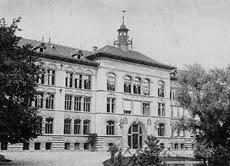 Die Schule, auf der Albert in Aarau/Schweiz sein Abitur machte.