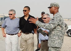 Ein US-Präsident im Krieg als Hoffnungsträger für den Frieden? Die Verleihung des Friedensnobelpreises an Barack Obama (zweiter von links) hat auch Kritik ausgelöst.