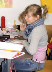 Michelle interessiert sich für die tödliche Immunschwäche-Krankheit Aids.