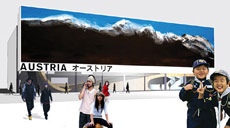 Österreichs Pavillon begrüßt die Besucher mit einem riesigen Alpen-Panoramabild.