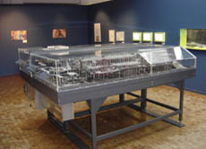 Ein Nachbau der Zuse Z1 im Deutschen Technikmuseum in Berlin: Das Original montierte er 1936 selbst in seinem Zimmer.