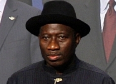 Amtierender Präsident seit dem Jahr 2010: Goodluck Jonathan von der People's Democratic Party (Stand April 2012). Bei den Präsidentschaftswahlen im Jahr 2011 kam es zu Unruhen mit mehreren hundert Toten.