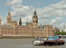 Im Westminster-Palast tagt das britische Parlament.